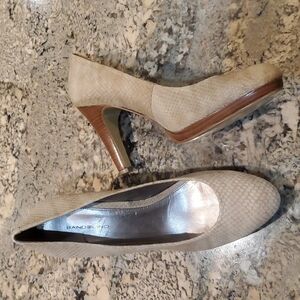 💞Bandalino* Heels